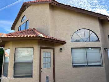 966 Rockwell Dr, Chandler, AZ 85225