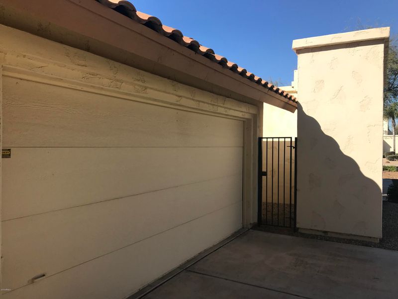 9661 E Sutton Dr, Scottsdale, AZ 85260