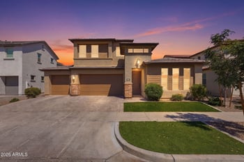 9662 Rainbow Ave, Mesa, AZ 85212
