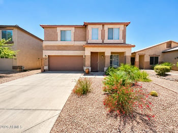 967 Desert Springs Way, San Tan Valley, AZ 85143