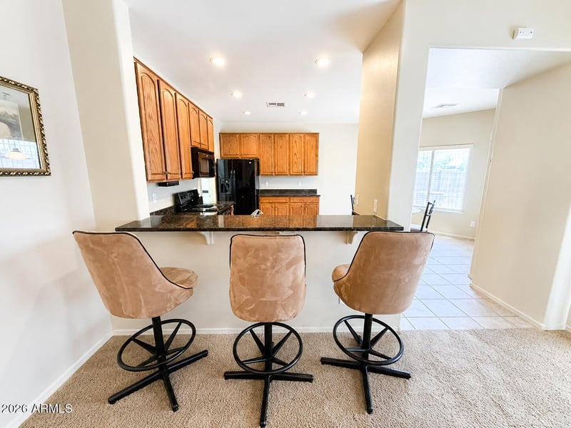 967 Desert Springs Way, San Tan Valley, AZ 85143