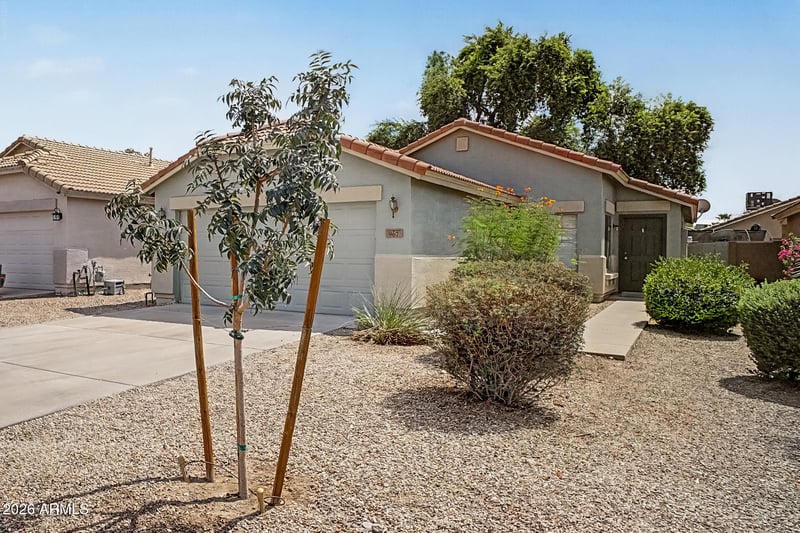 967 E Monteleone St, San Tan Valley, AZ 85140