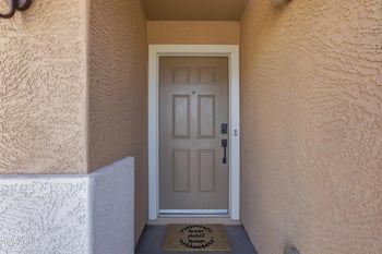 967 Leslie Ave, San Tan Valley, AZ 85140