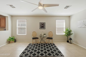 967 Leslie Ave, San Tan Valley, AZ 85140