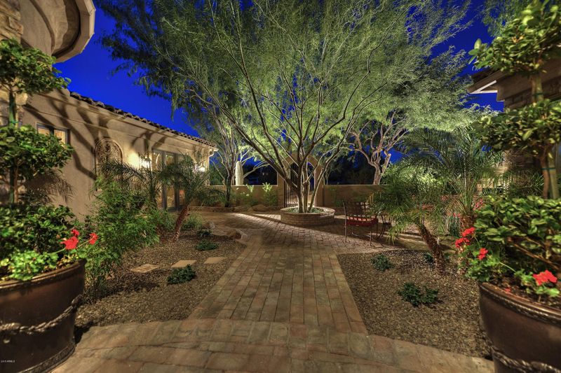 9679 E Adobe Dr, Scottsdale, AZ 85255