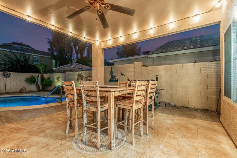 968 Breckenridge Ave, Gilbert, AZ 85233