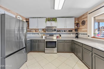 968 W 10th Ave, Apache Junction, AZ 85120