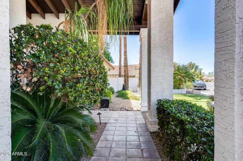 9687 Turquoise Ave, Scottsdale, AZ 85258