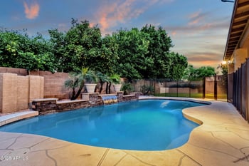 969 Oakland St, Gilbert, AZ 85295
