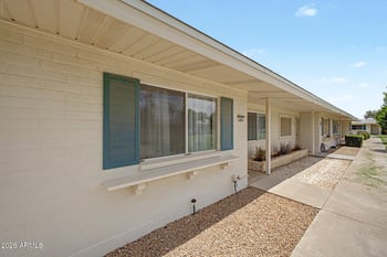 9691 111th Ave, Sun City, AZ 85351