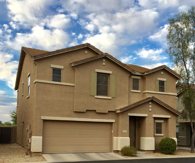 9694 N 82nd Glen, Peoria, AZ 85345