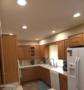 9701 Greenway Rd, Sun City, AZ 85351