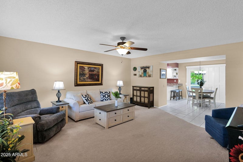 9701 Shasta Dr, Sun City, AZ 85351