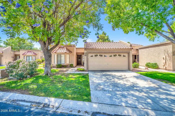 9701 Oraibi Dr, Peoria, AZ 85382