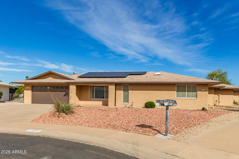 9702 Branding Iron Dr, Sun City, AZ 85351