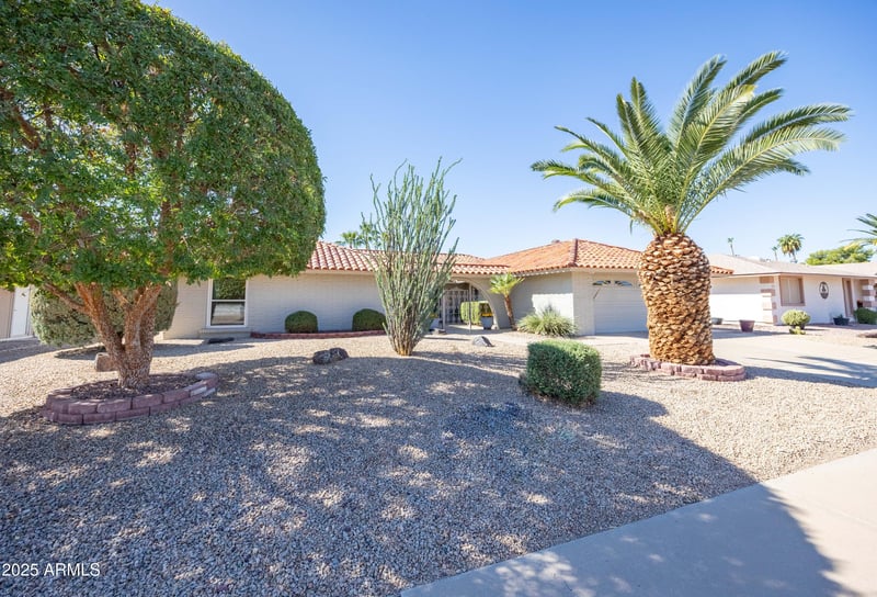 9703 Lindgren Ave, Sun City, AZ 85373