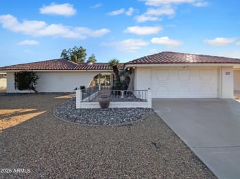 9703 Spanish Moss Ln, Sun City, AZ 85373