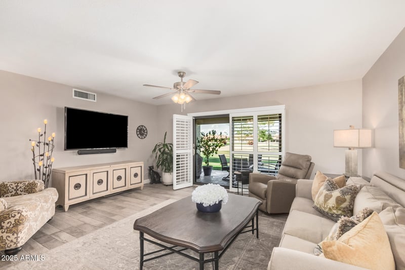 9704 Tonto Ln, Peoria, AZ 85382