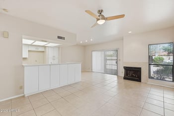 9705 E Mountain View Rd #1034, Scottsdale, AZ 85258