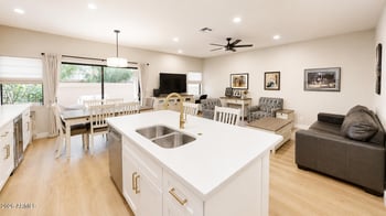 9705 Mountain View Rd #1056, Scottsdale, AZ 85258