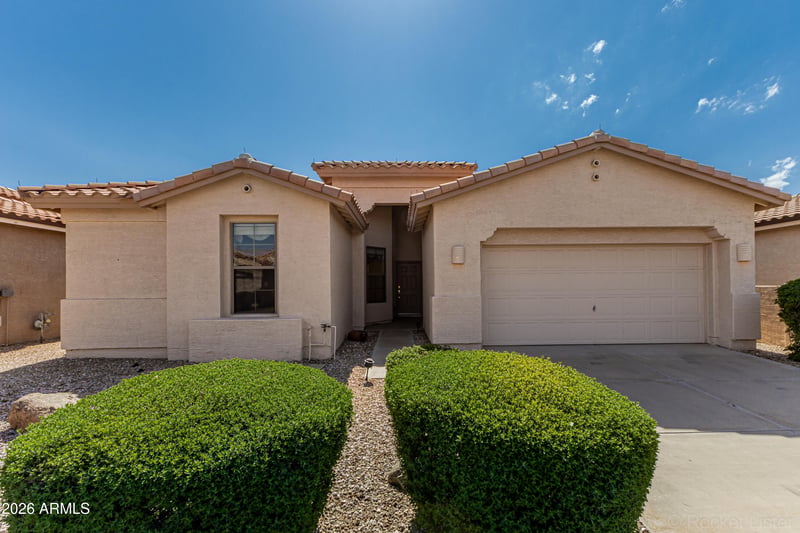 9705 Villa Park St, Sun Lakes, AZ 85248