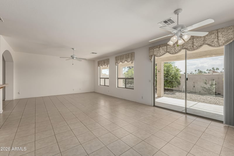 9705 Villa Park St, Sun Lakes, AZ 85248
