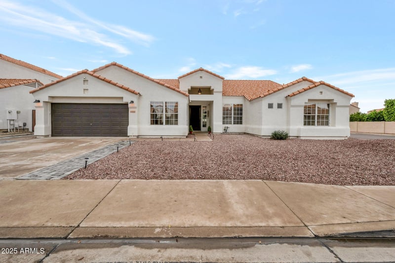 9705 Idaho Ave, Mesa, AZ 85209