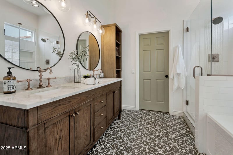 9705 Idaho Ave, Mesa, AZ 85209