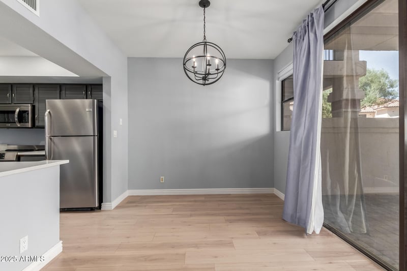 9705 Mountain View Rd #1126, Scottsdale, AZ 85258