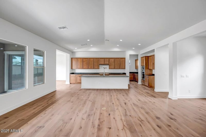 9705 Sector Dr, Mesa, AZ 85212