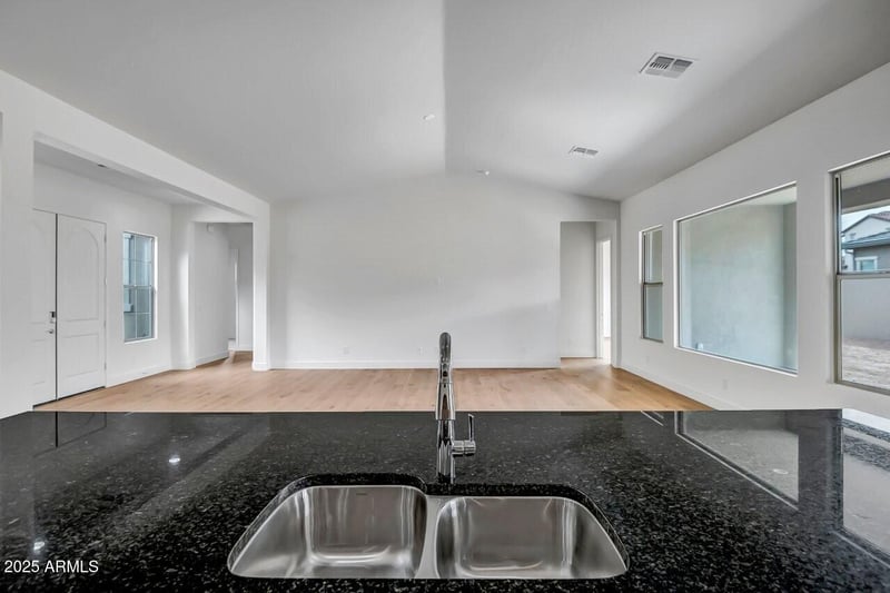 9705 Sector Dr, Mesa, AZ 85212