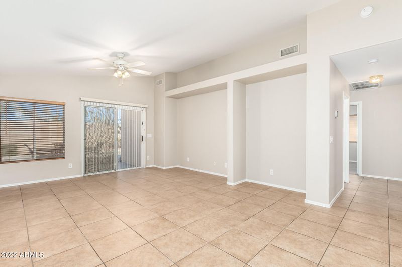9706 E Knowles Ave, Mesa, AZ 85209