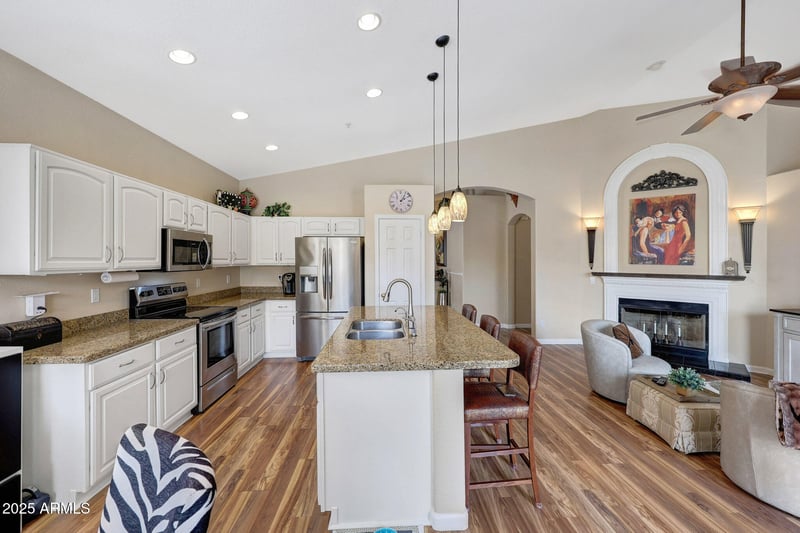 9706 Sheena Dr, Scottsdale, AZ 85260