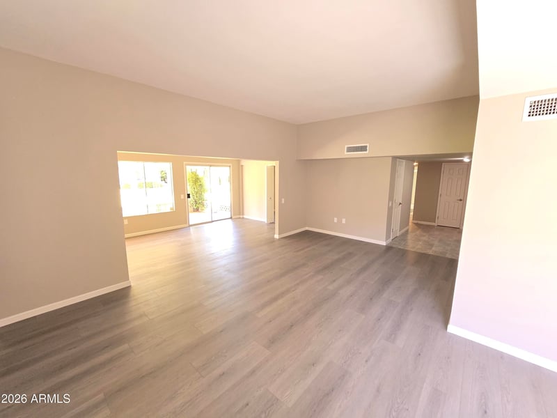 9706 Long Hills Dr, Sun City, AZ 85351