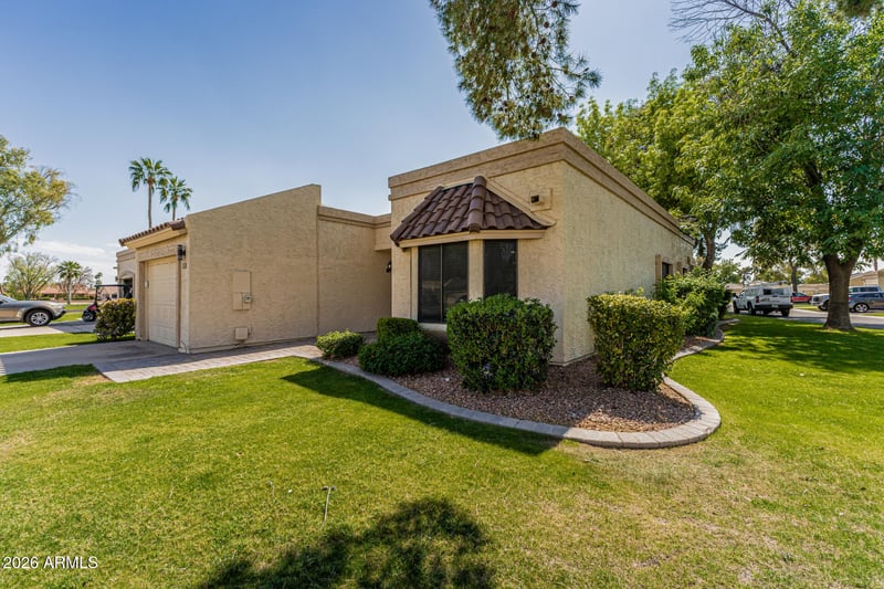 9707 W Kerry Ln, Peoria, AZ 85382