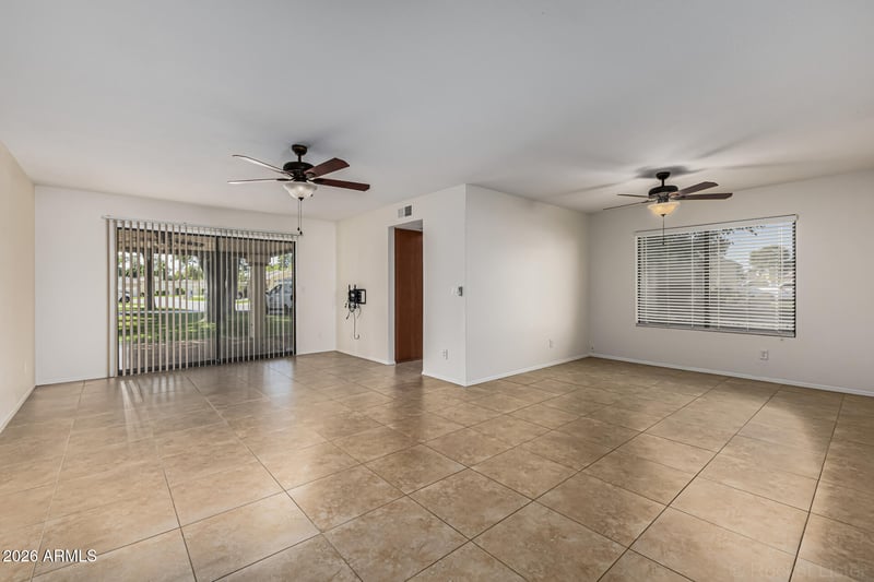 9707 W Kerry Ln, Peoria, AZ 85382