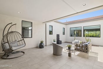 9708 7th Pl, Phoenix, AZ 85042