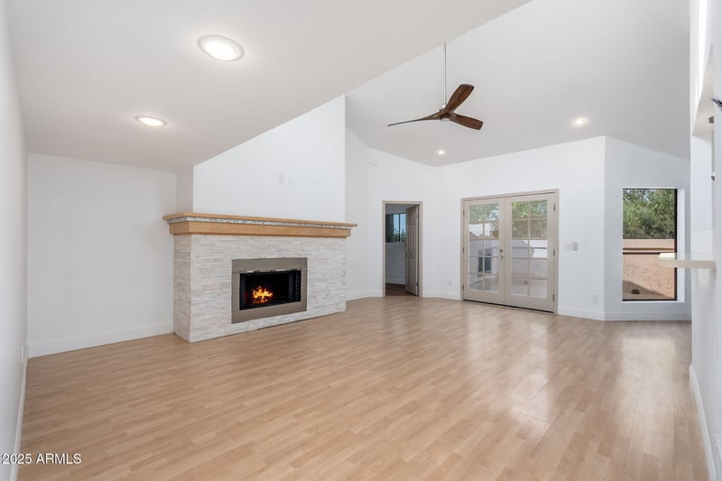 9709 Mountain View Rd #2705, Scottsdale, AZ 85258