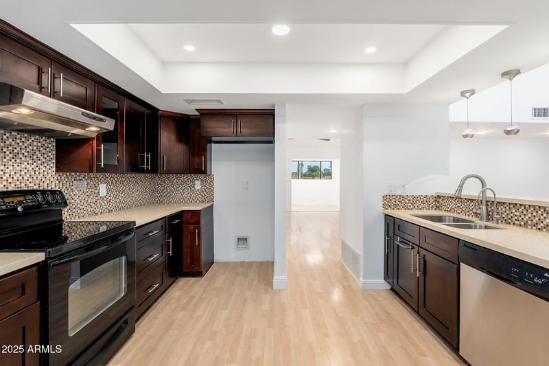 9709 Mountain View Rd #2705, Scottsdale, AZ 85258