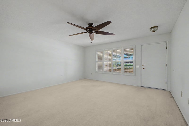 9710 Shasta Dr, Sun City, AZ 85351