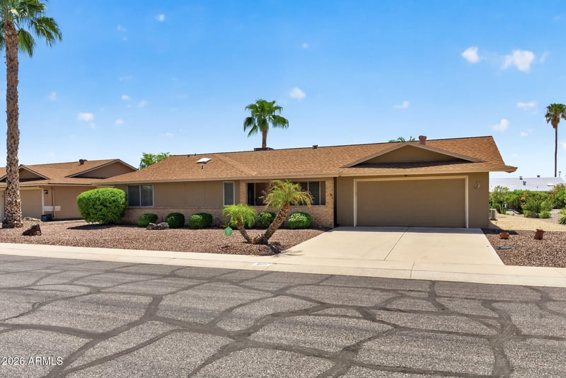 9711 W Calico Dr, Sun City, AZ 85373