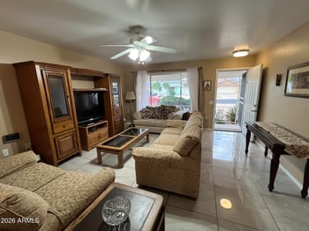 9711 Hawthorn Ct, Sun City, AZ 85351