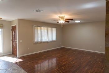 9714 Augusta Dr, Sun City, AZ 85351