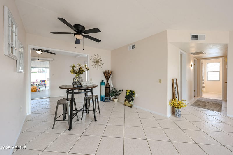 9714 Mockingbird Dr, Sun City, AZ 85373