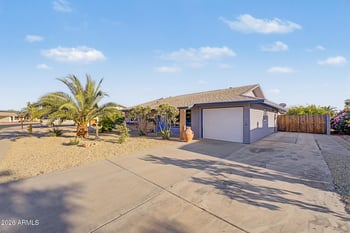 9715 Desert Hills Dr, Sun City, AZ 85351