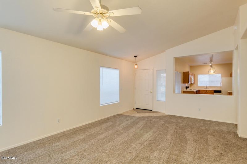 9715 E Knowles Ave, Mesa, AZ 85209