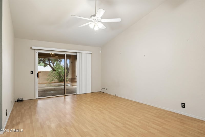 9715 W Mcrae Way, Peoria, AZ 85382