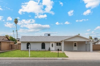 9716 55th Ave, Glendale, AZ 85302