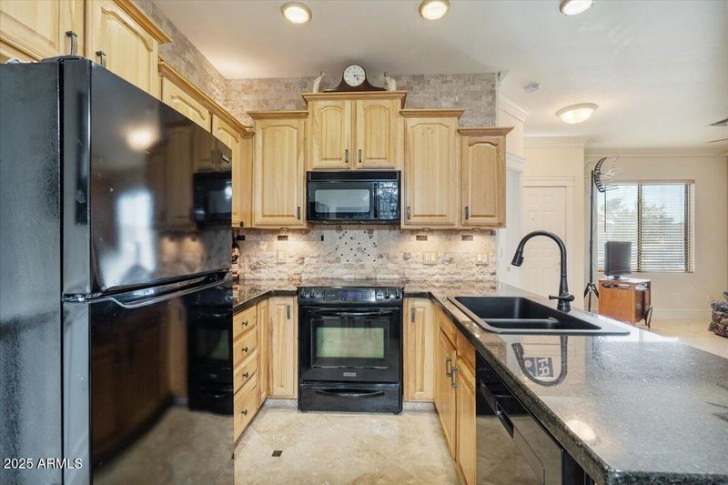 9718 E Boston St, Mesa, AZ 85207