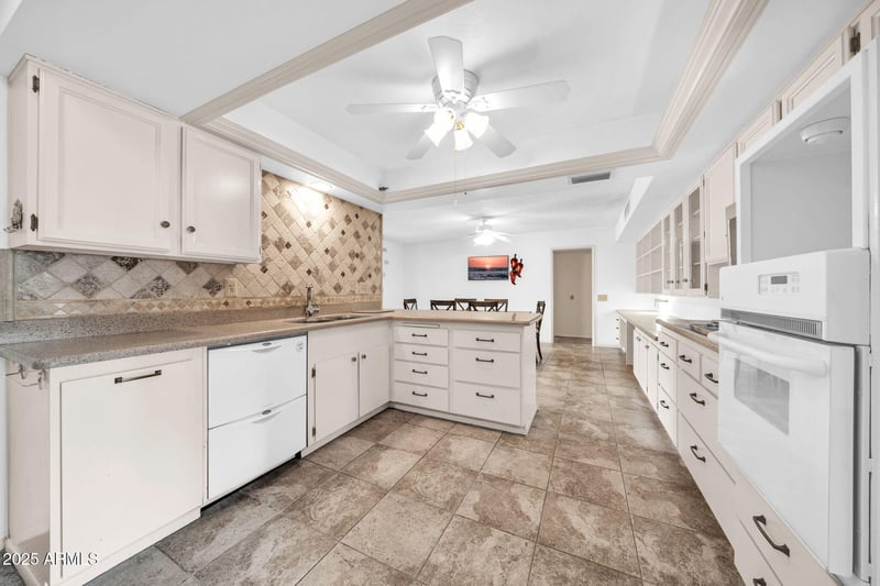 9718 Terrace Ln, Sun City, AZ 85373